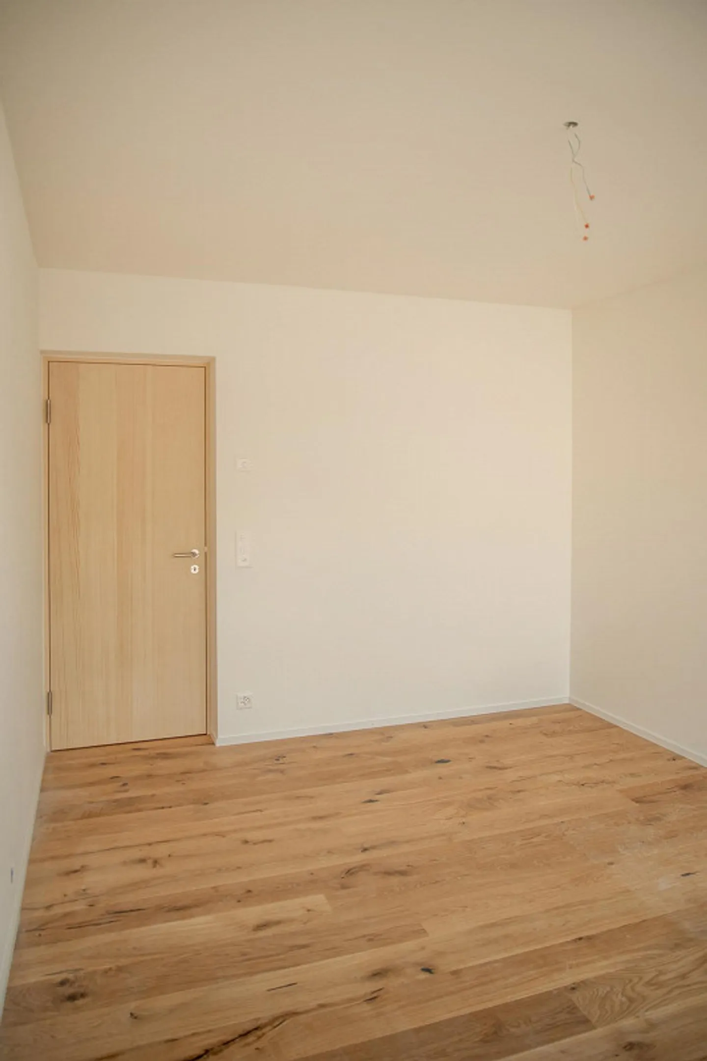 Charming 2.5 Room Apartment - Photo 7 of 10