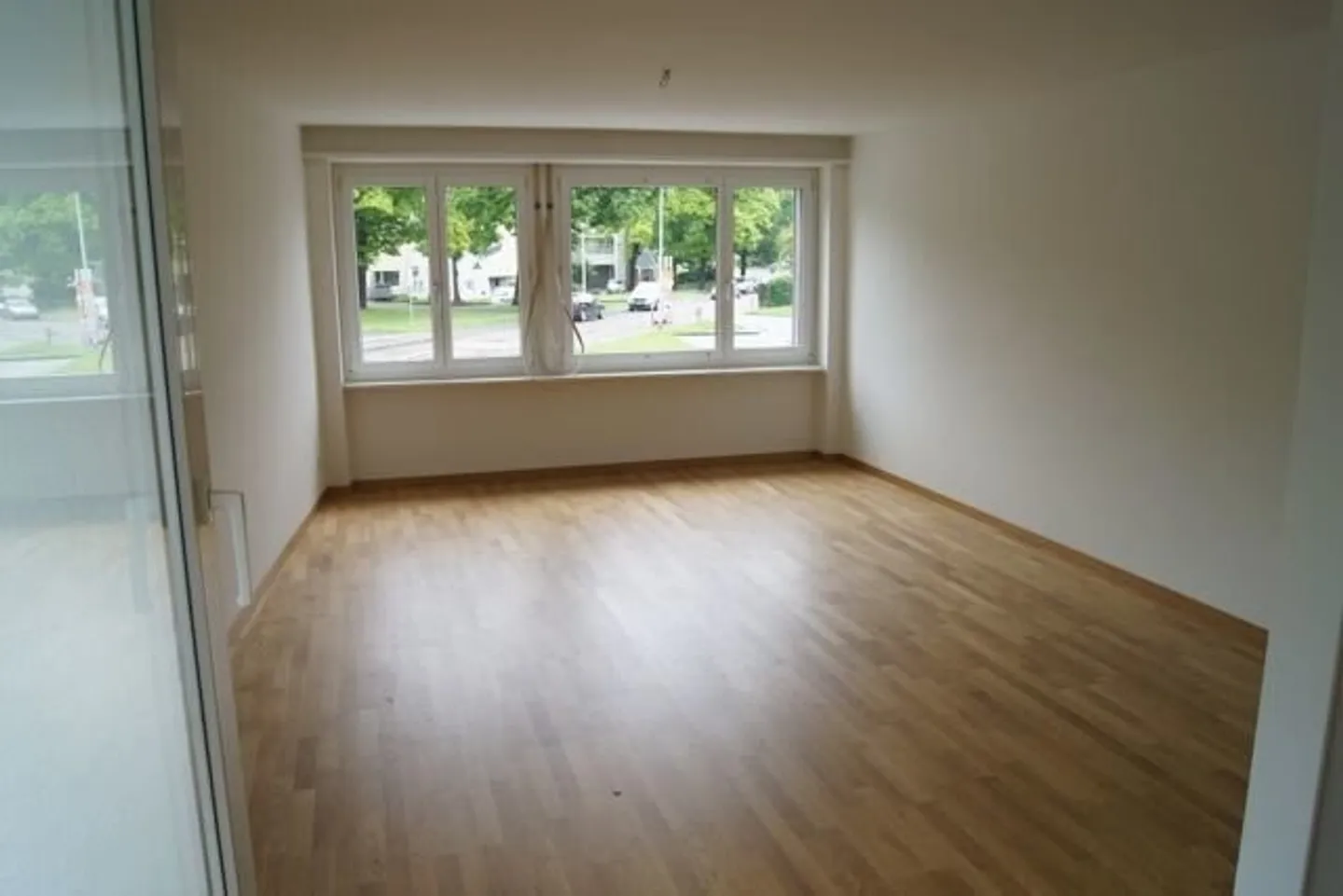 Appartamento moderno e spazioso cerca di te! - Foto 2 di 6