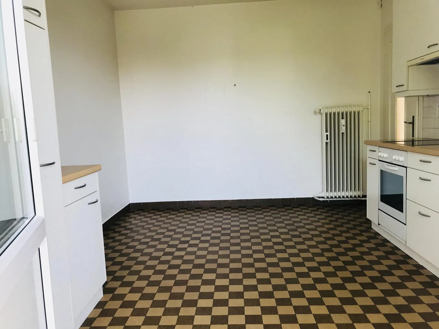 Bellissimo appartamento di 2,5 stanze - un vero gioiello - Foto 3 di 8