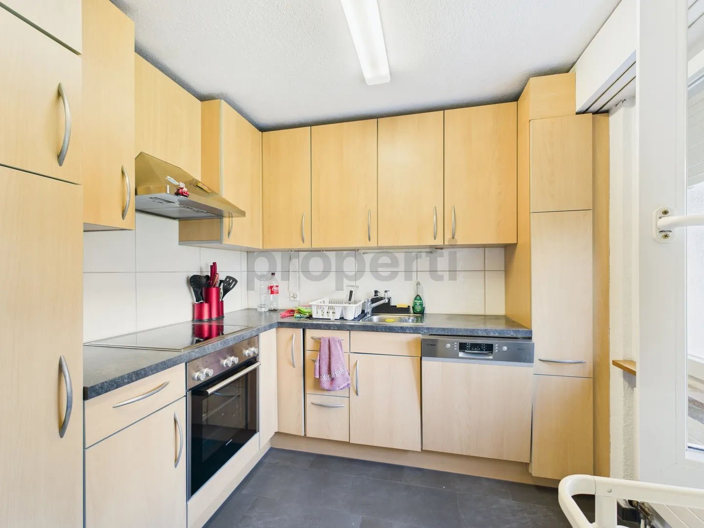 Apartment for rent - Photo 2 of 11