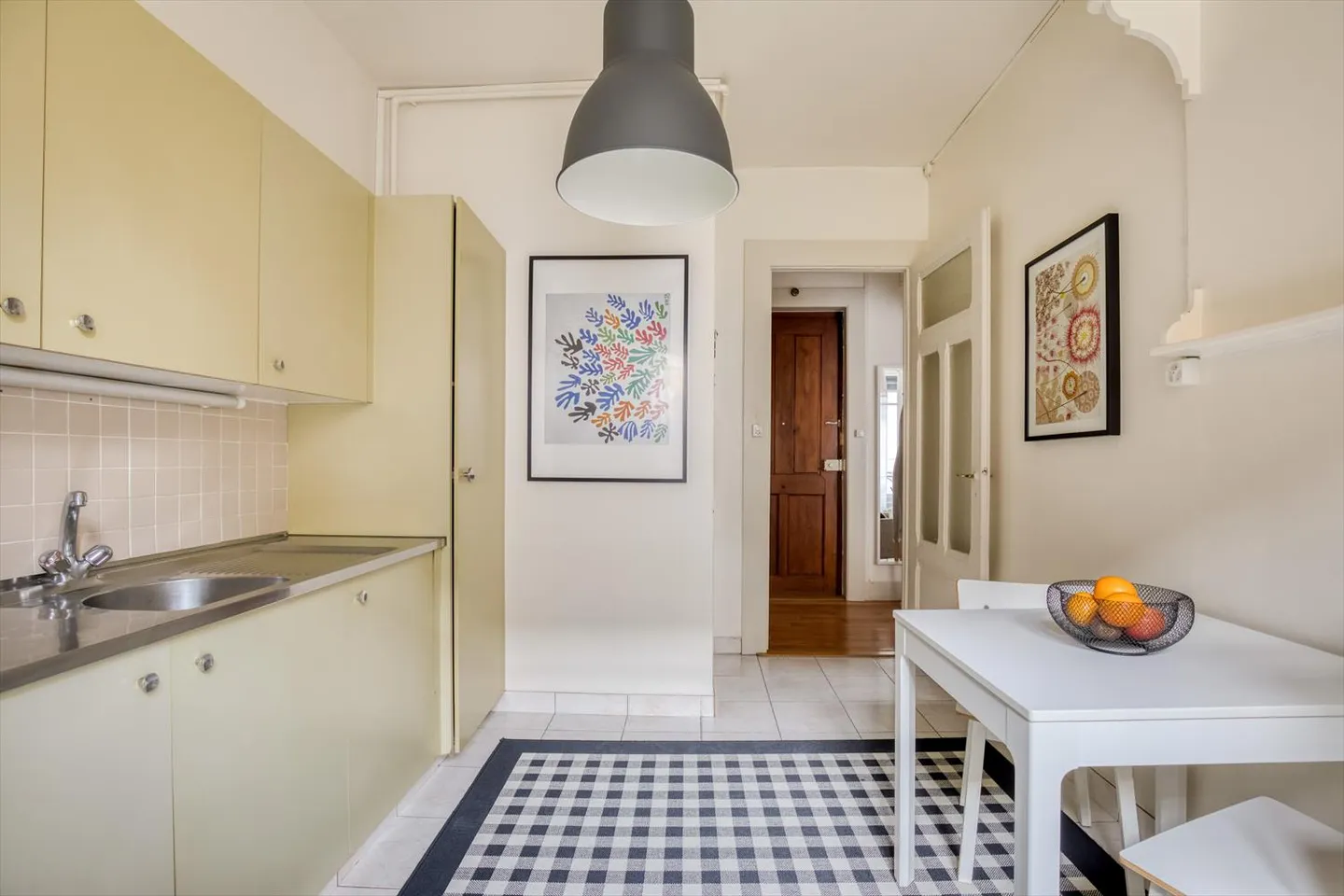 Appartement meublé à louer - Photo 2 sur 6