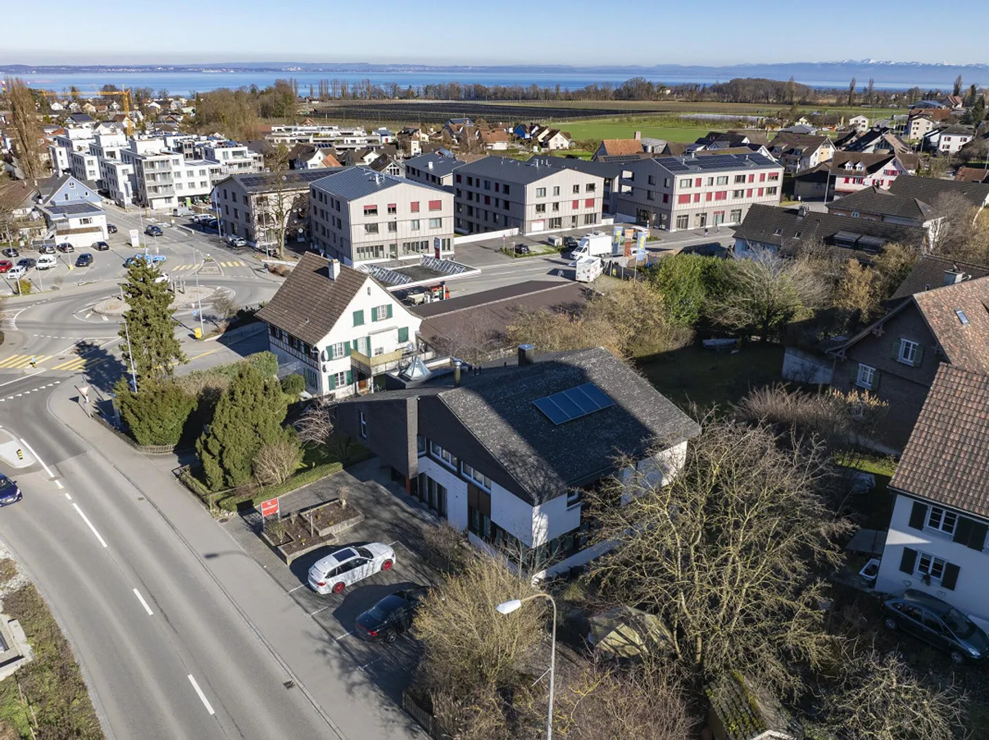 Casa unifamiliare o multigenerazionale spaziosa - Foto 18 di 27