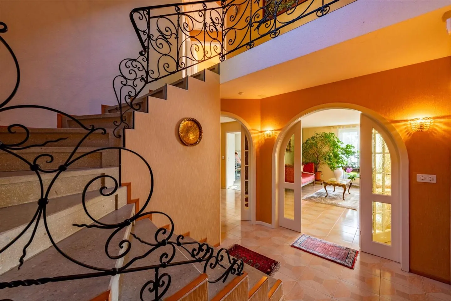 Bella villa di 6,5 stanze con vista sul lago e sulle Alpi - Foto 3 di 4