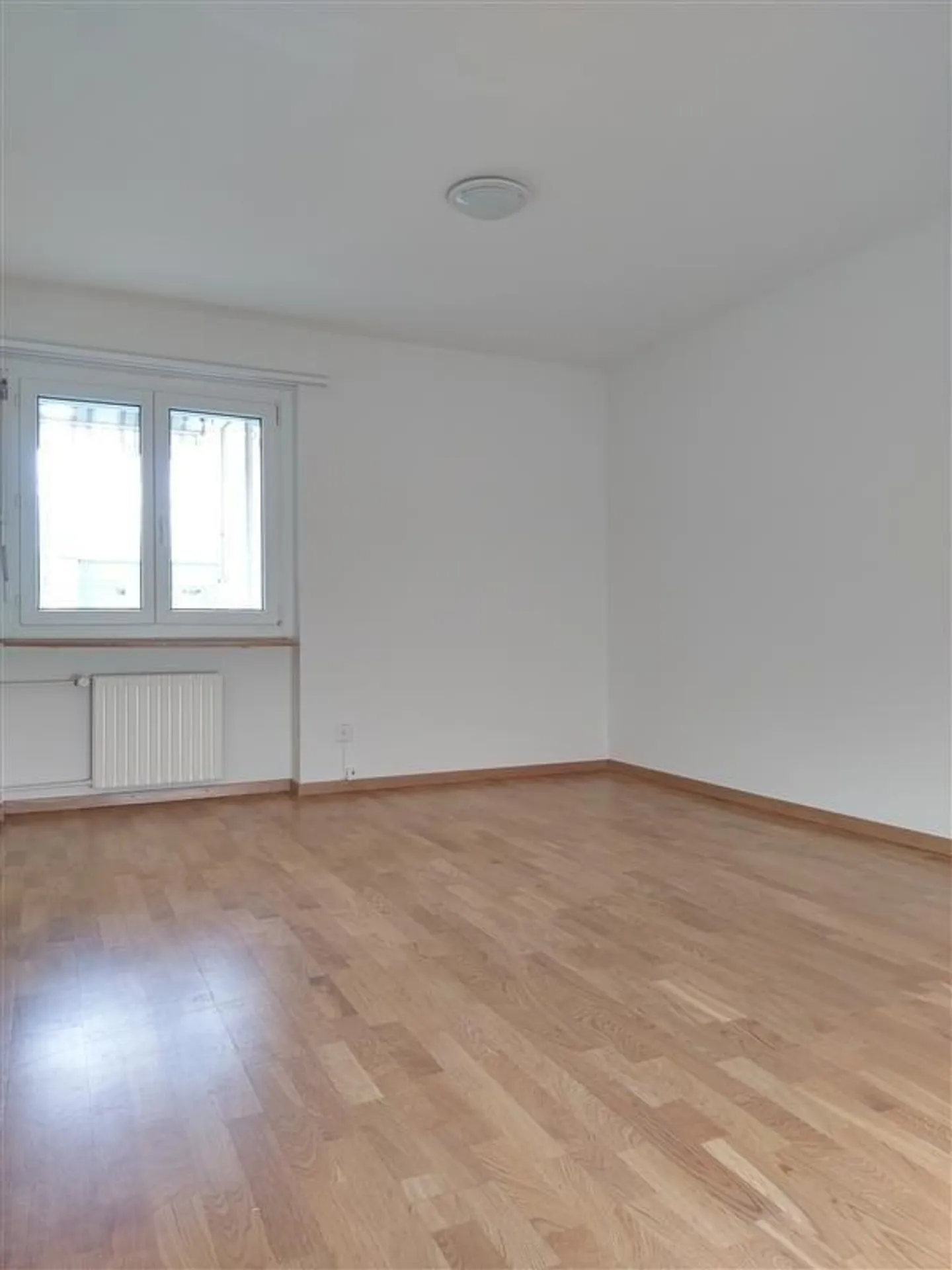 Dans un quartier résidentiel calme avec balcon ensoleillé - Photo 5 sur 8