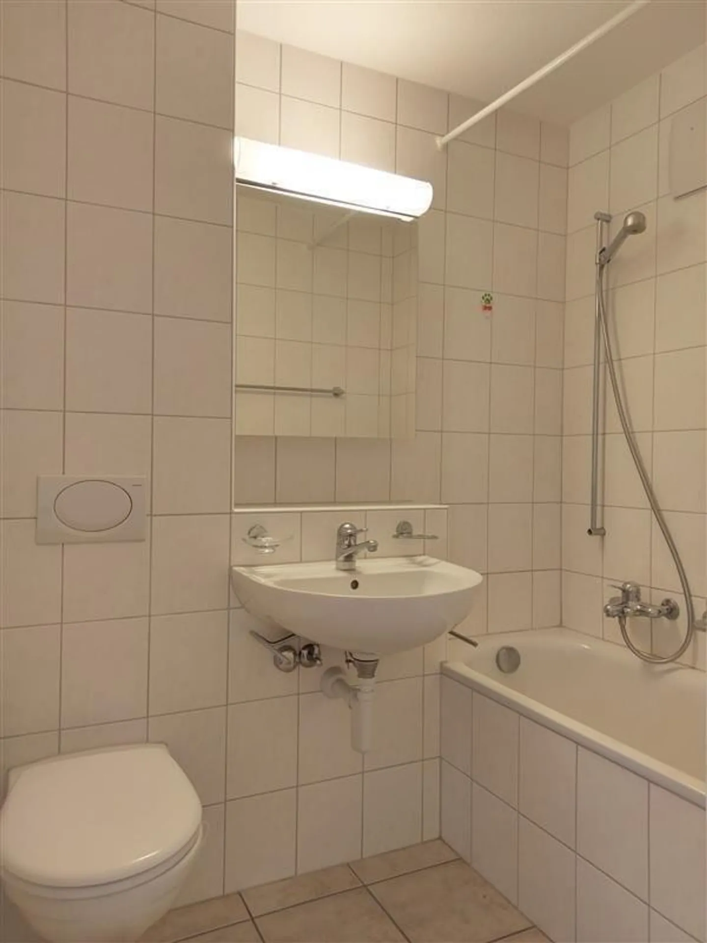 Dans un quartier résidentiel calme avec balcon ensoleillé - Photo 8 sur 8