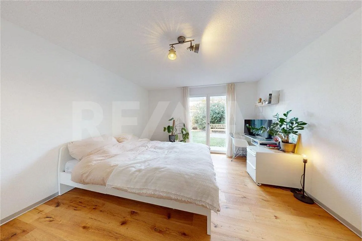 Appartement moderne de 4½ pièces avec extension 2021 et jardin de 330m² à Täuffelen - Photo 8 sur 13