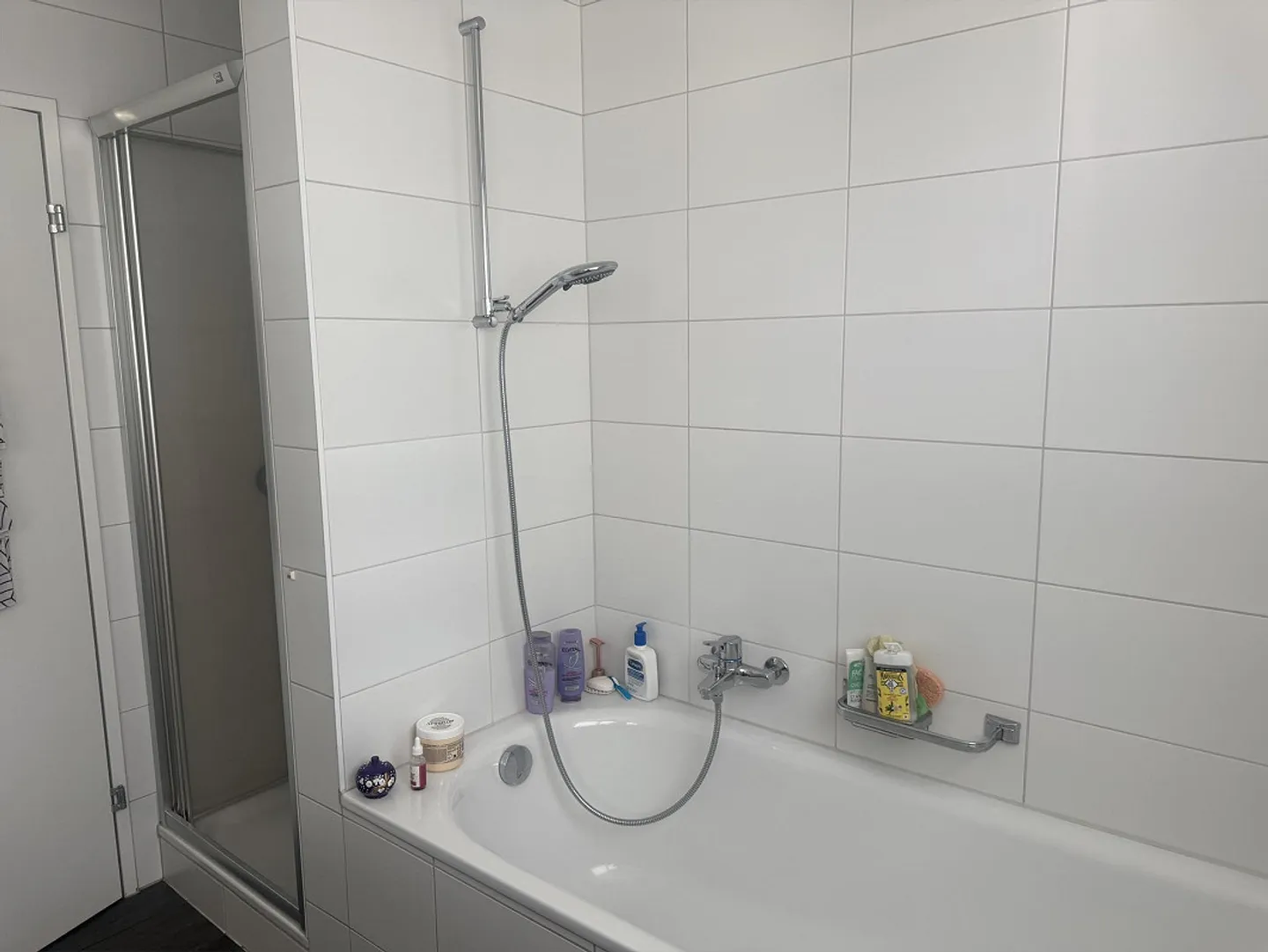 Bright 3.5 room apartment for rent in Chur - Photo 7 of 8