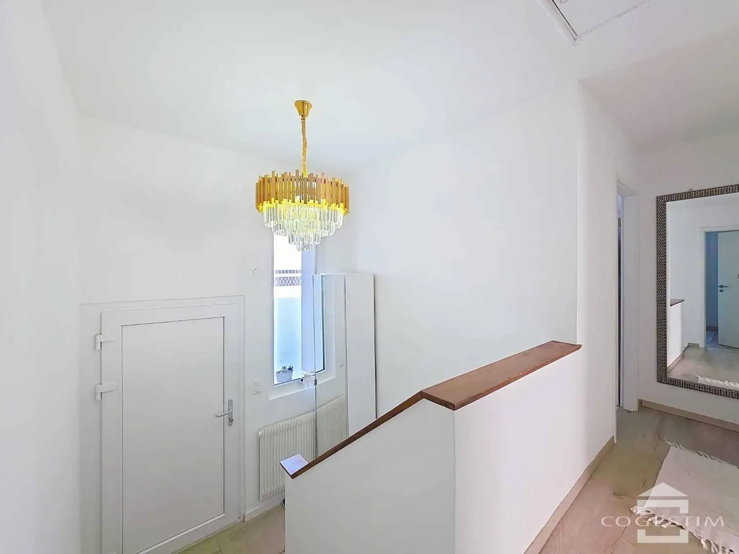 5-room Villa - Photo 2 of 12