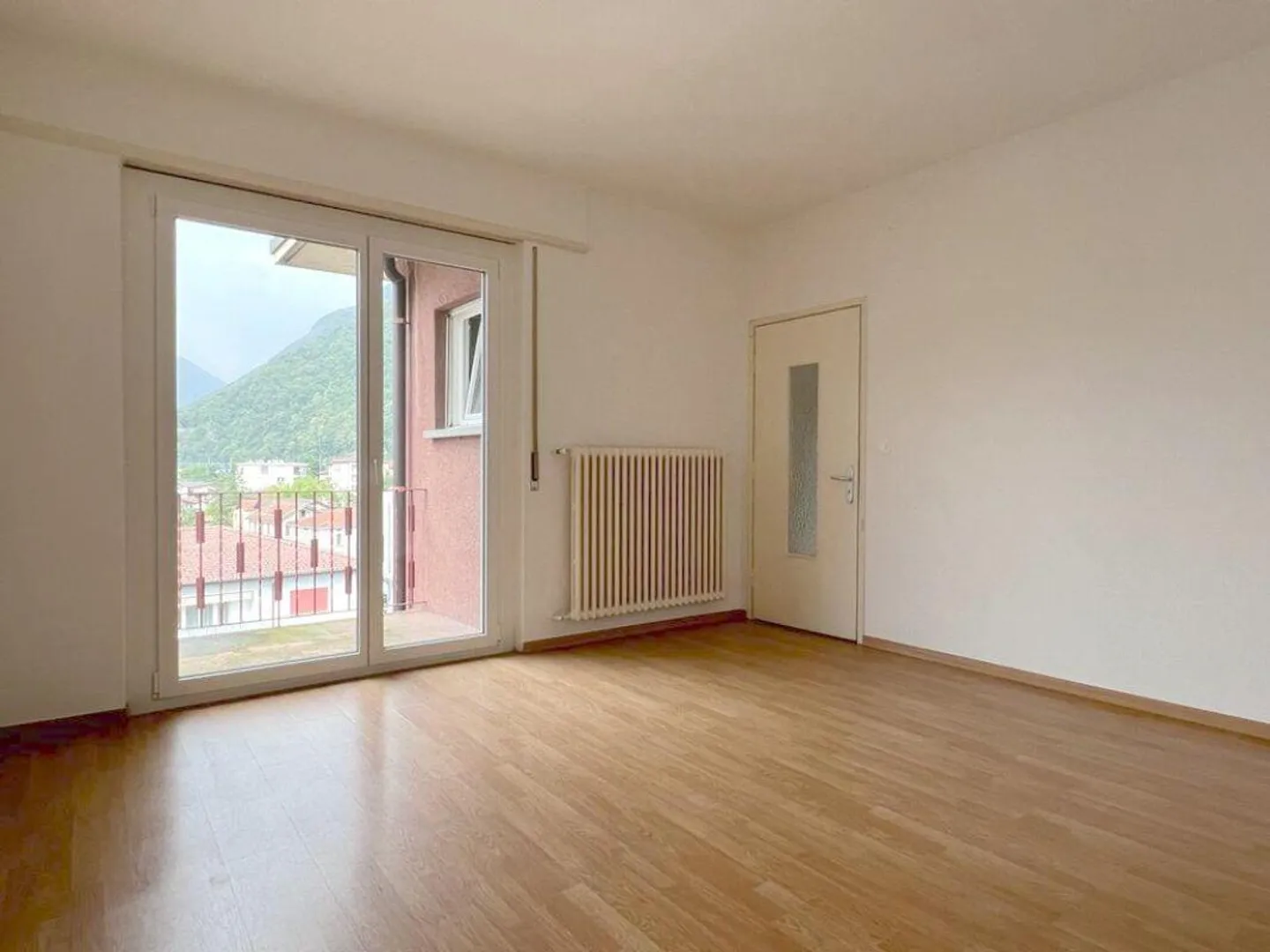 BELLINZONA | APPARTEMENT 4.5 | - Photo 5 sur 11