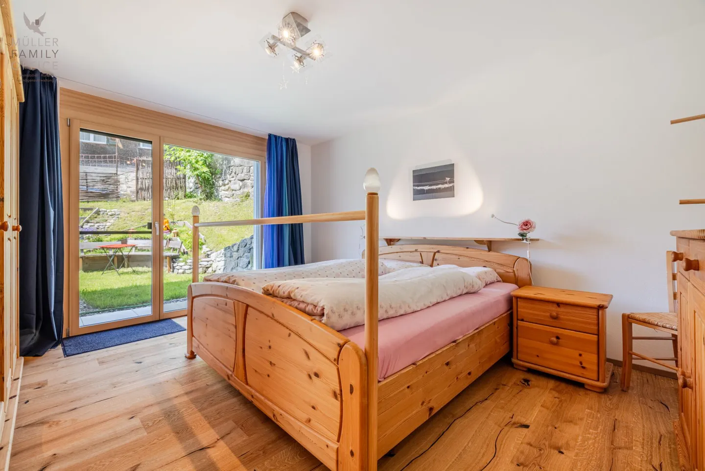 Stilvolle 3 1/2 Zimmer-Gartenwohnung (Erstwohnung) mit Einfamilienhaus-Charakter - Foto 6 von 13