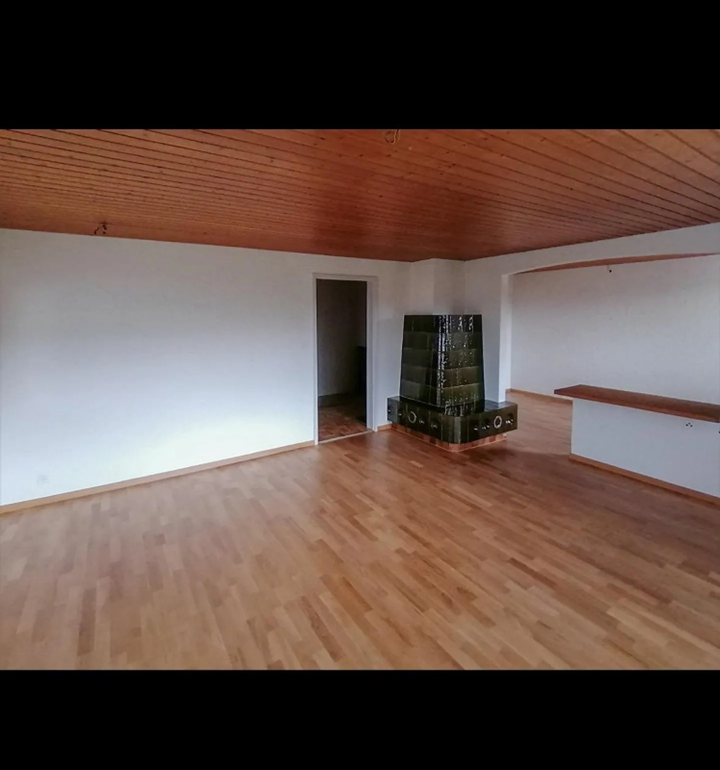 Geräumige 4-Zimmer Wohnung - Foto 3 von 11