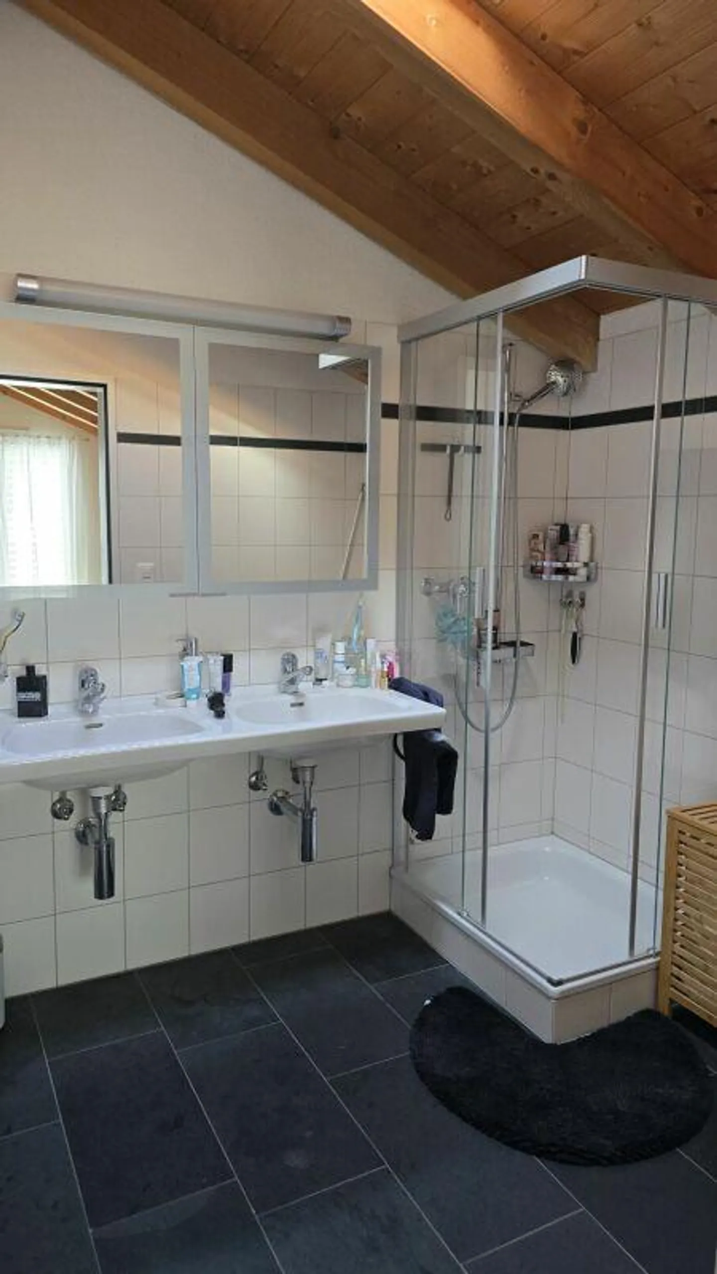 Beautiful and spacious 5.5 room apartment - Photo 11 of 13