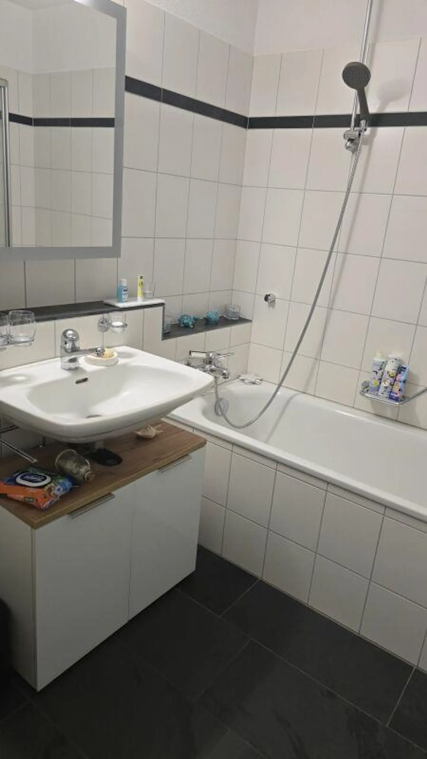 Beautiful and spacious 5.5 room apartment - Photo 12 of 13