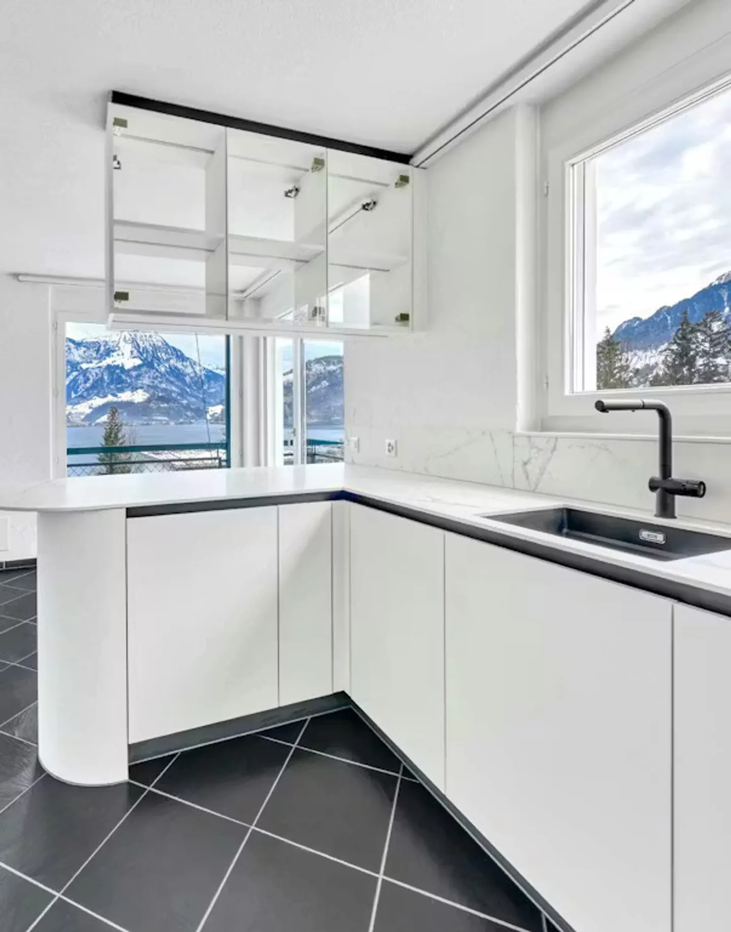 Appartement à louer - Photo 3 sur 10