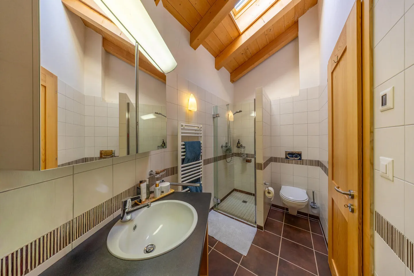 Chalet mit unglaublichem Blick - für Ausländer verfügbar - Foto 11 von 13