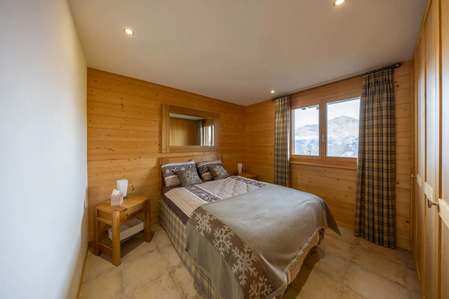 Chalet mit unglaublichem Blick - für Ausländer verfügbar - Foto 12 von 13