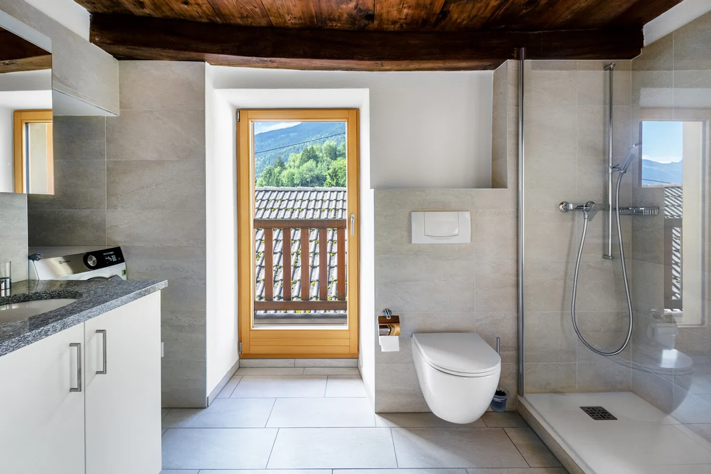 Autentica casa ticinese con finiture di pregio - Foto 13 di 13