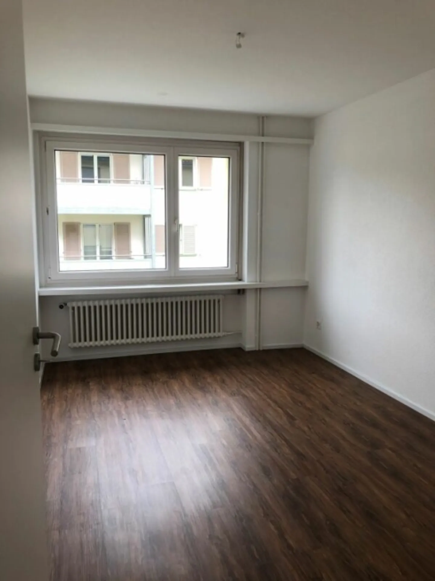 «Wunderschöne 3.5 Zimmerwohnung an schöner Lage jetzt noch frei!» - Foto 3 von 9