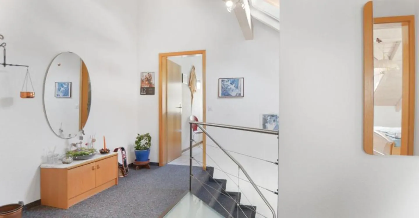 Sonceboz, 4.5-room duplex with 2 covered parking spaces - Photo 6 of 13