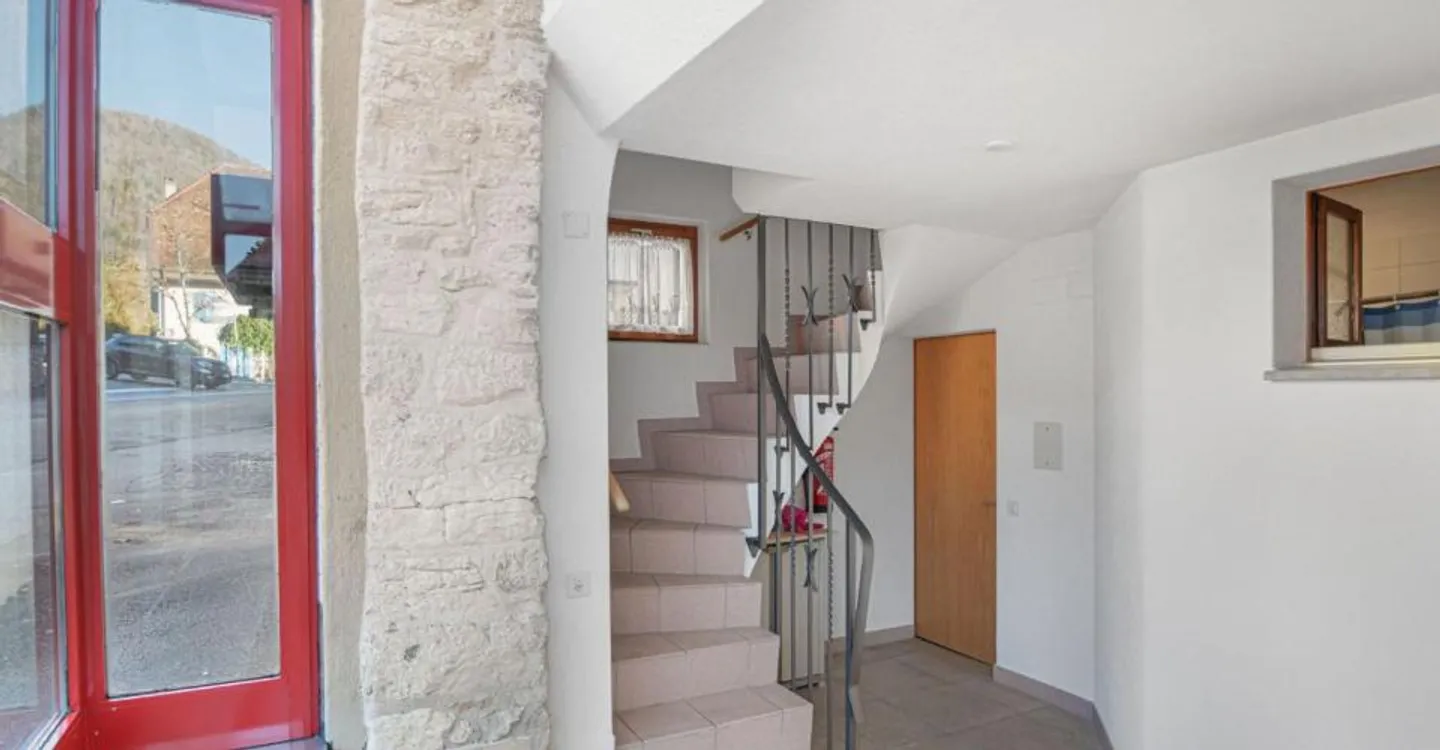 Sonceboz, 4.5-room duplex with 2 covered parking spaces - Photo 12 of 13