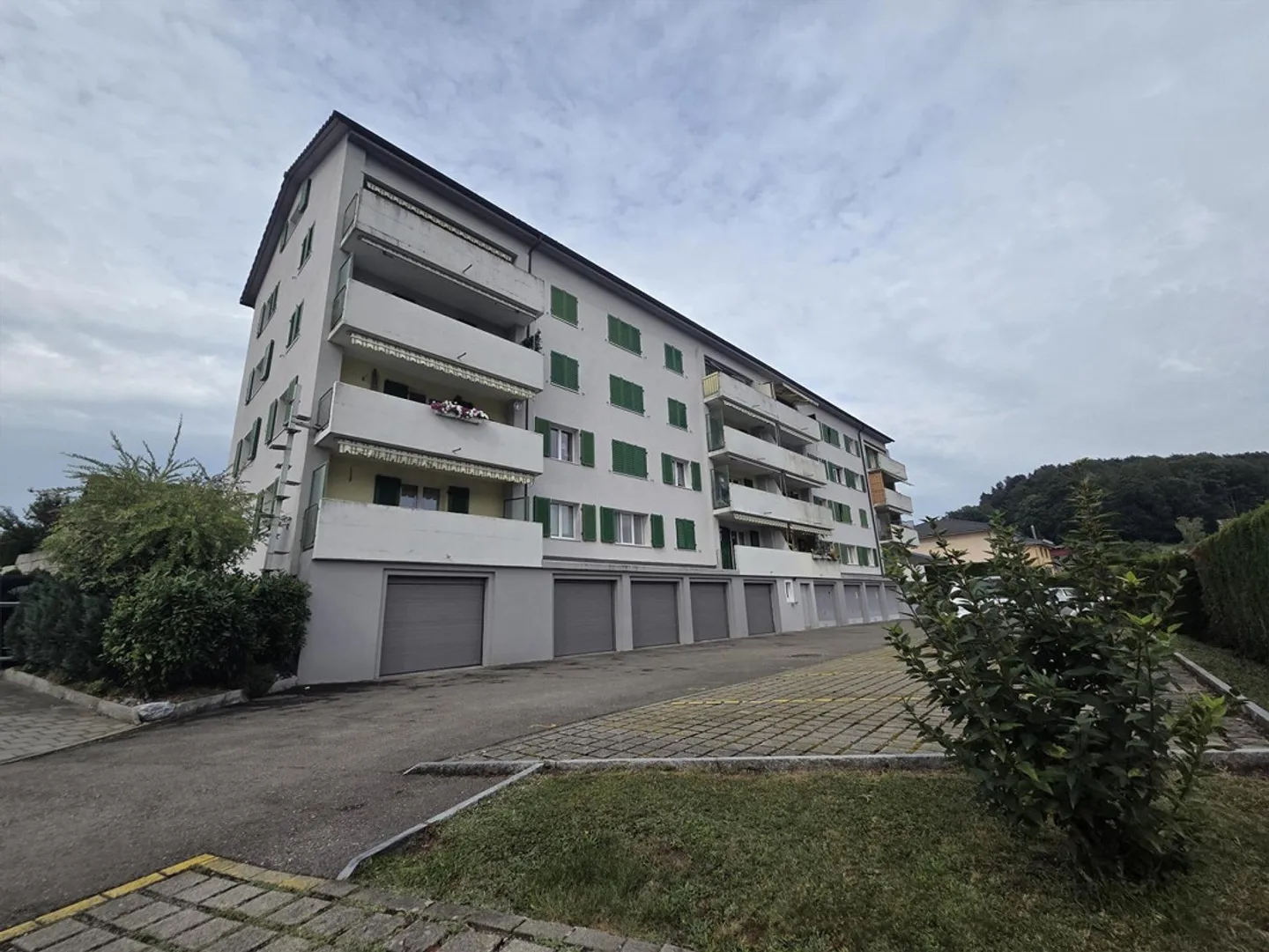 Outdoor parking space in Bettwiesen - Photo 5 of 12