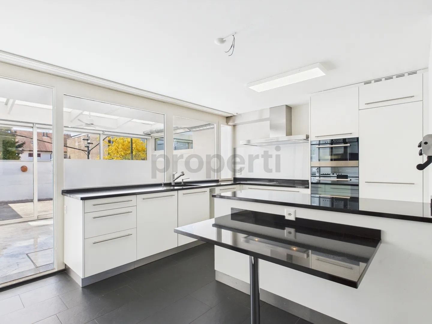 Charmantes 4.5 Zimmer Reihenhaus in Therwil - Foto 1 von 13