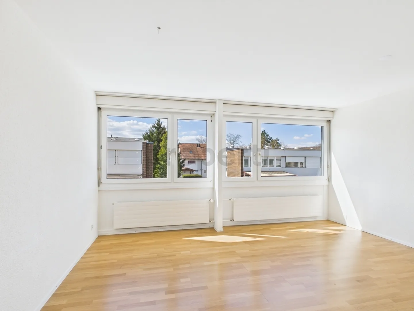 Charmantes 4.5 Zimmer Reihenhaus in Therwil - Foto 5 von 13