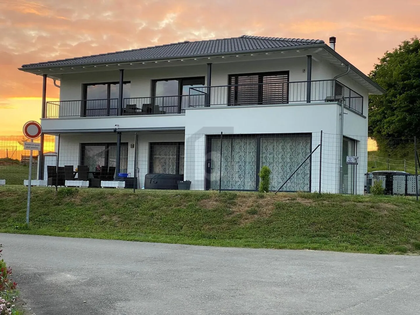 Maison individuelle à vendre - Photo 1 sur 5