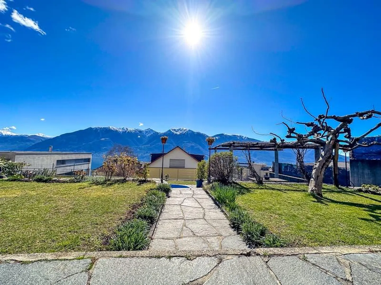 Appartement de jardin 3.5 + appartement sous les combles - Photo 4 sur 22