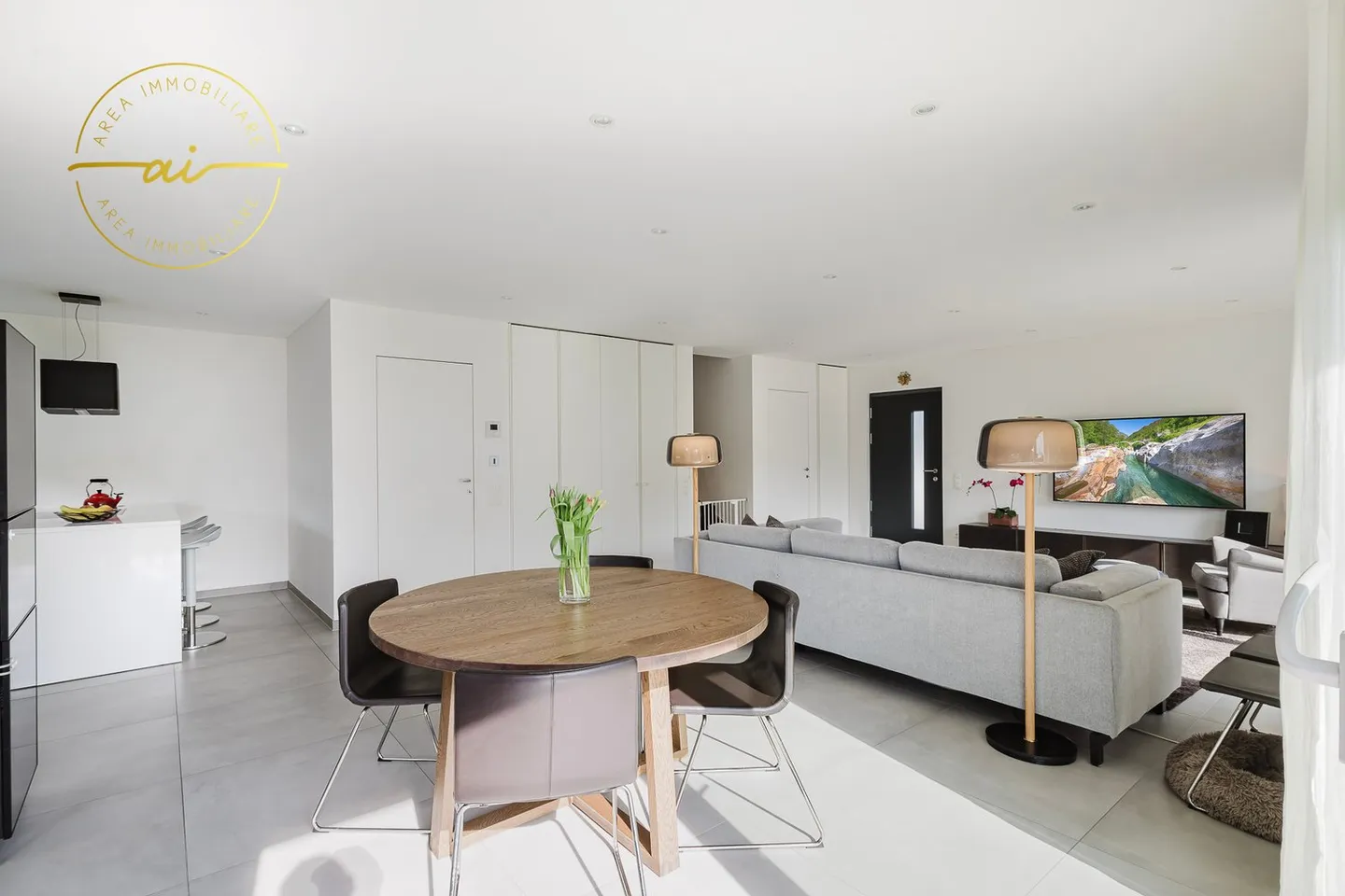 Moderne Villa mit Garten in Ligornetto - Foto 6 von 17