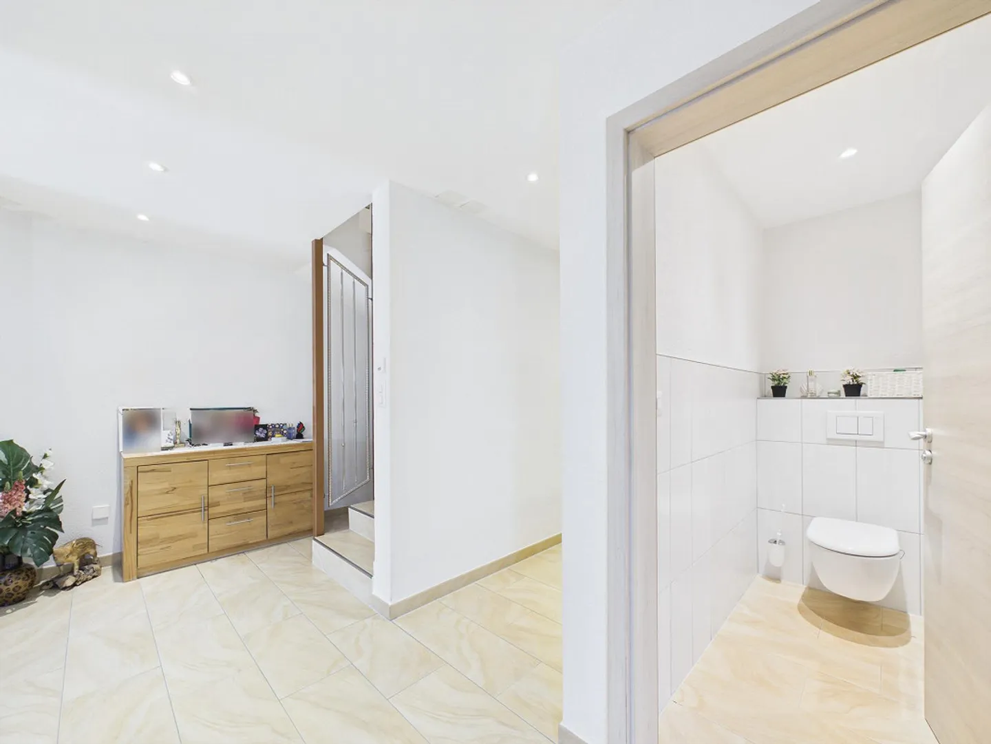 Nature-friendly and family-friendly home - Photo 7 of 14