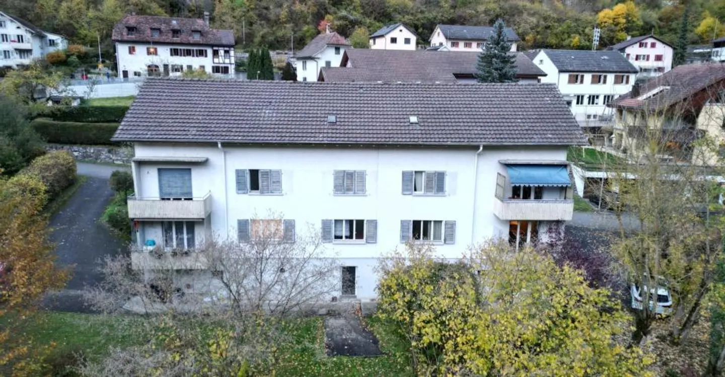 Frinvillier, Renditegebäude 6 Wohnungen, 4 Garagen - vollständig vermietet - Foto 2 von 9