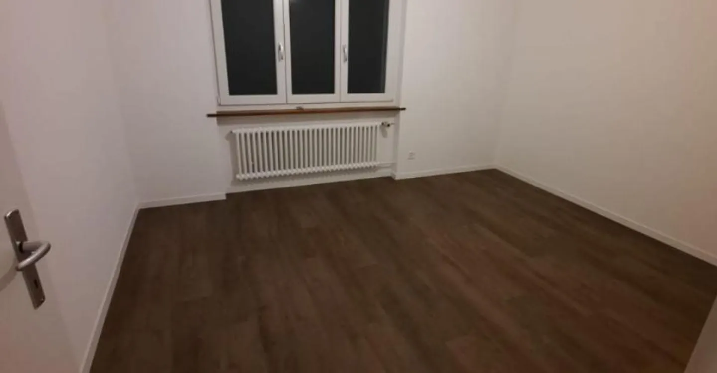 Frinvillier, Renditegebäude 6 Wohnungen, 4 Garagen - vollständig vermietet - Foto 5 von 9