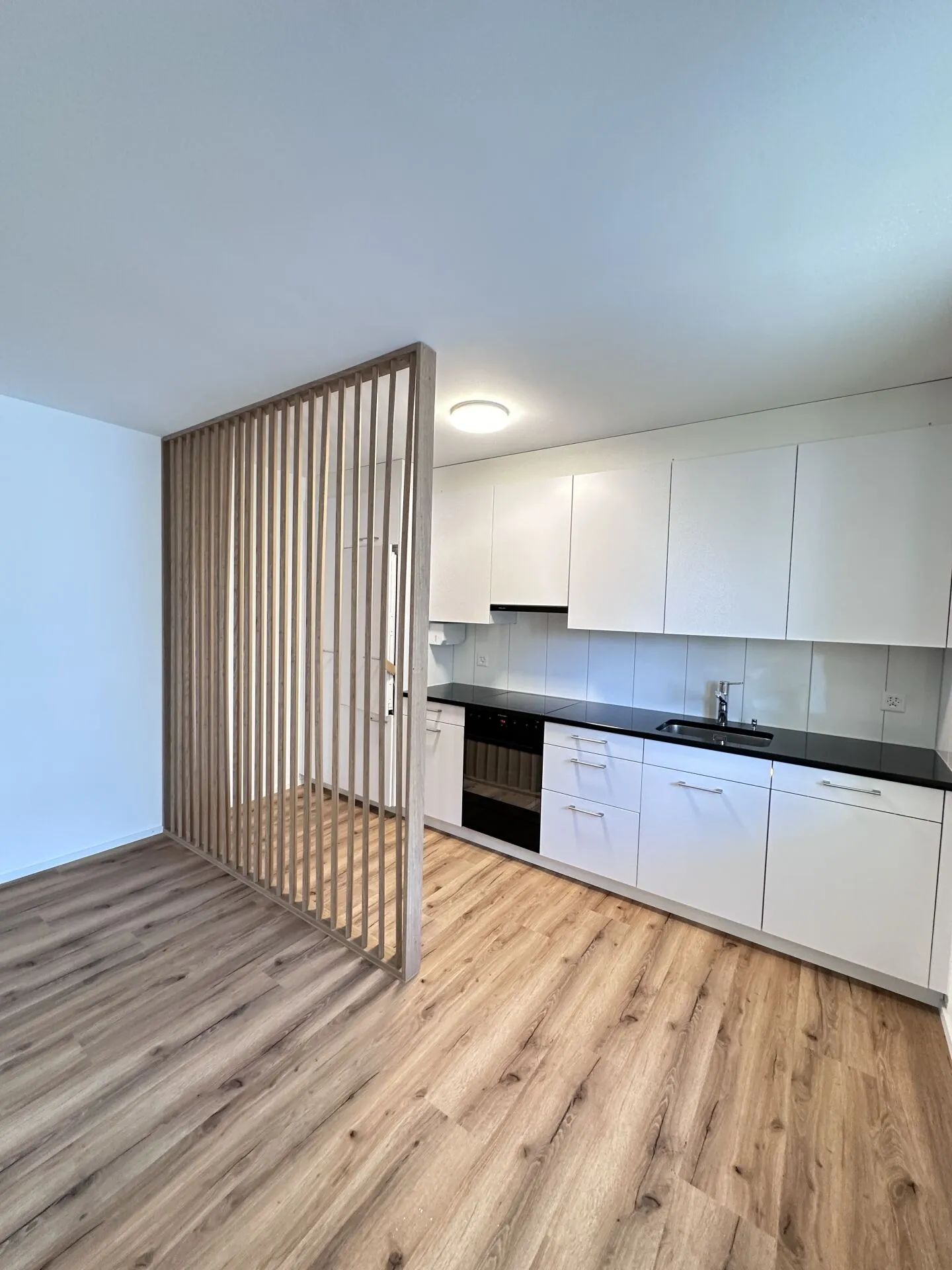 Appartement 4.5 pièces en emplacement central - Photo 3 sur 7