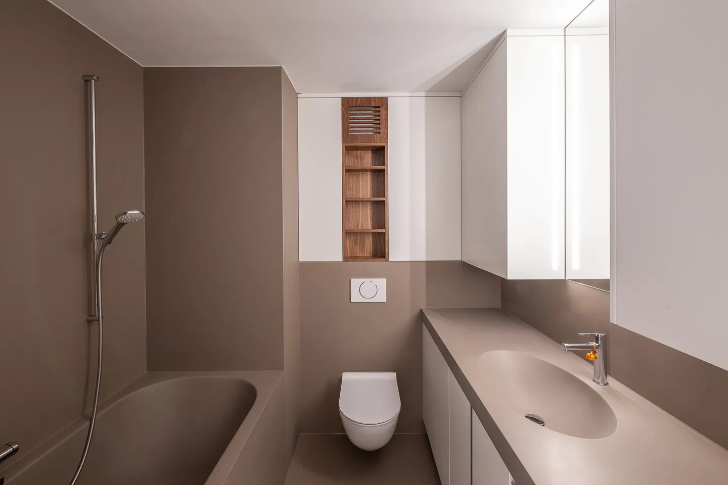 Luxury Attique Apartment in Bern - Photo 6 of 9