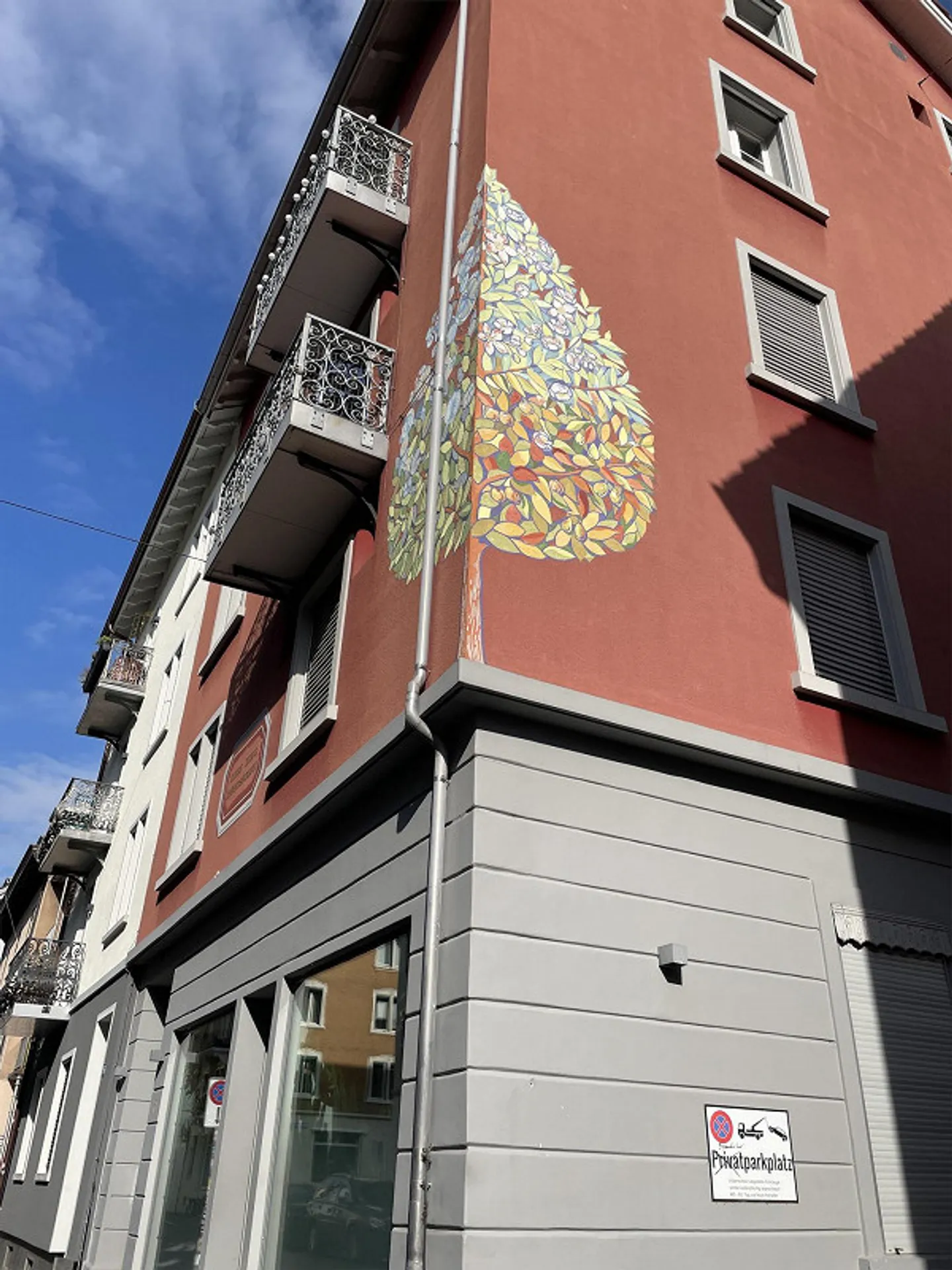 Vielseitiger Gewerberaum - Foto 1 von 9