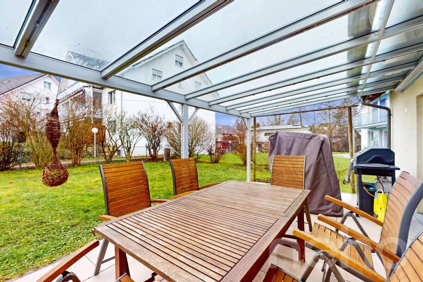 Incantevole casa unifamiliare ben curata, perfetta per le famiglie! - Foto 1 di 12