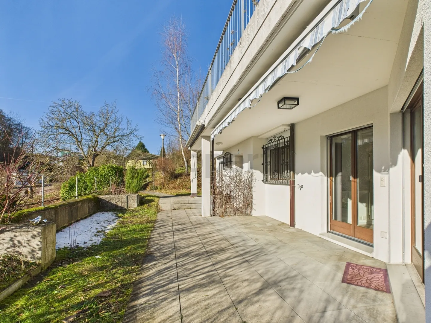 Ampio appartamento con terrazza di 3,5 locali a Bülach - Foto 9 di 12