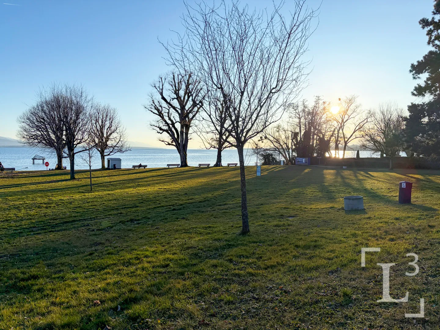 Villa au bord du lac avec vue imprenable - Photo 12 sur 13