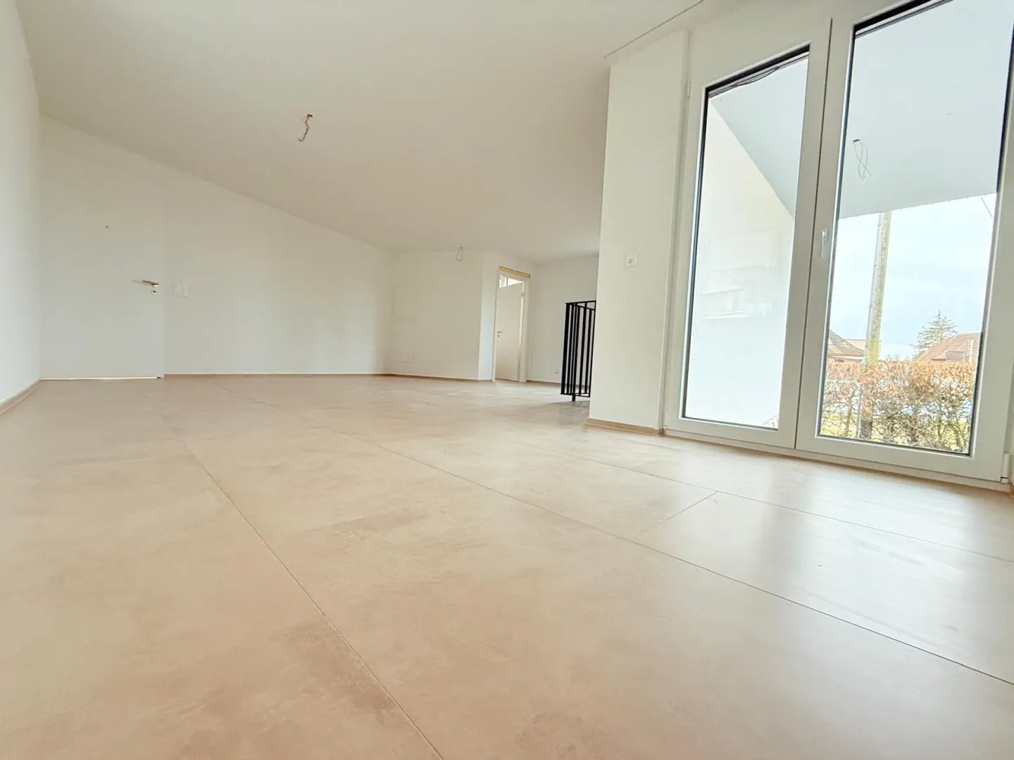 Exclusive two-storey commercial space - Photo 1 of 10