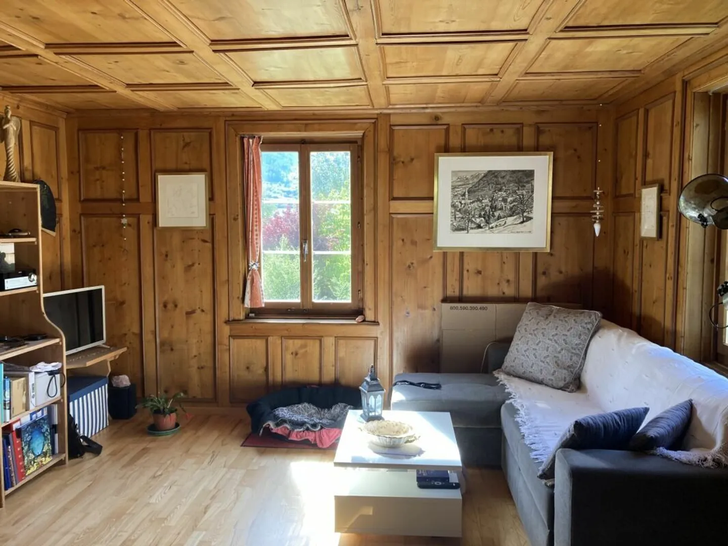 3.5-Room Apartment with Breathtaking View in Cazis - Photo 2 of 15
