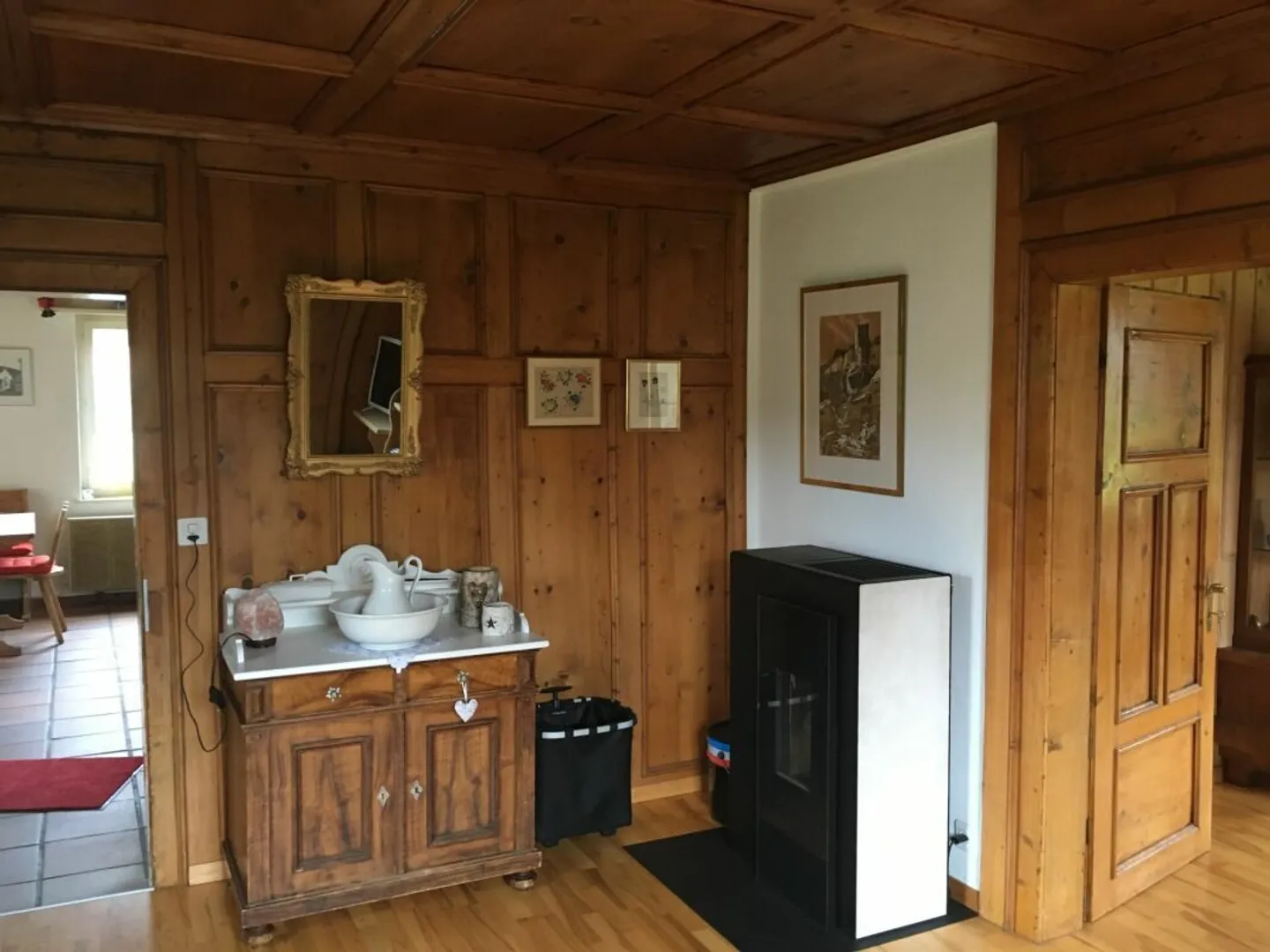 3.5-Room Apartment with Breathtaking View in Cazis - Photo 3 of 15