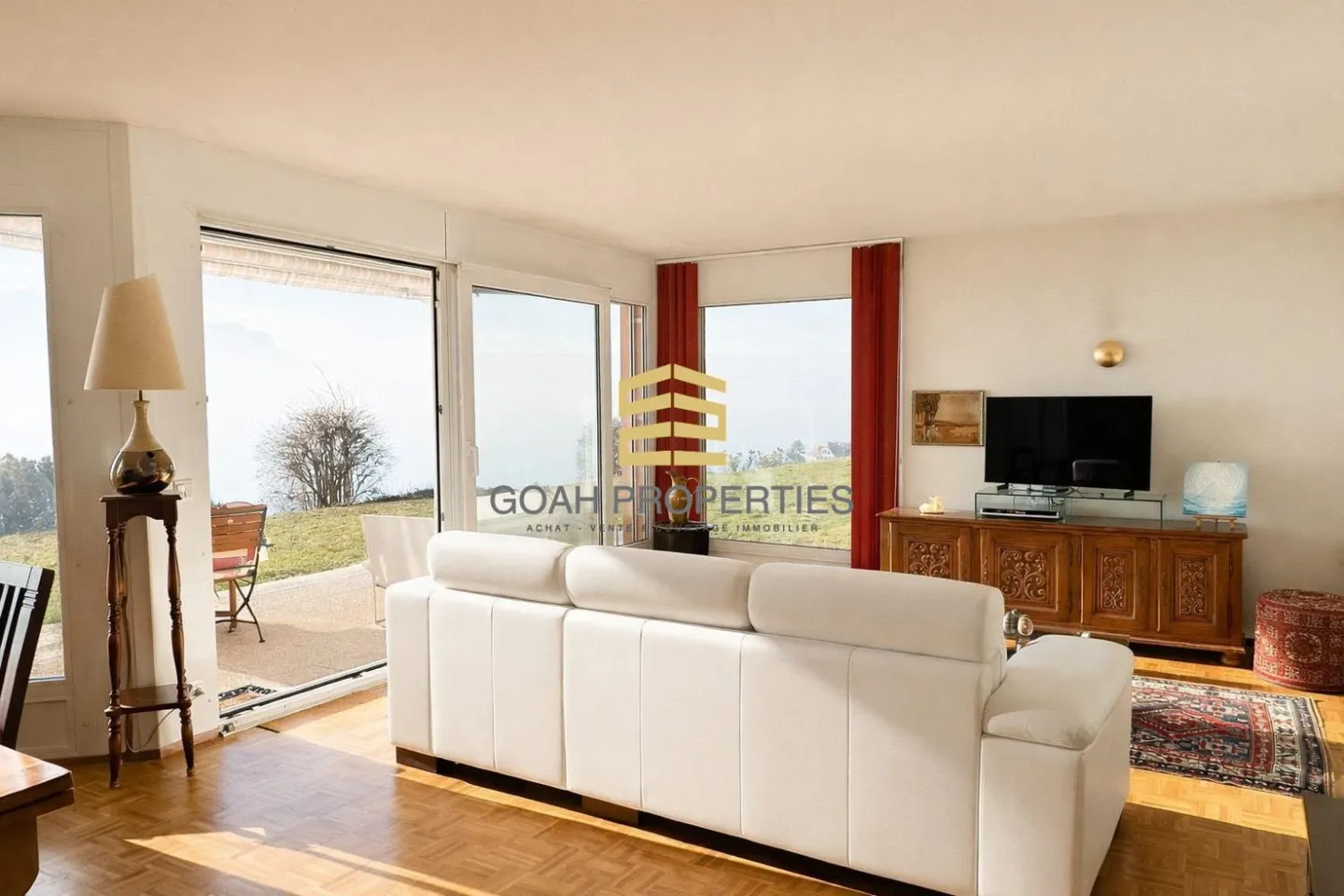 Bel appartement de 3,5 pièces avec terrasse-jardin et vue panoramique - Photo 3 sur 7