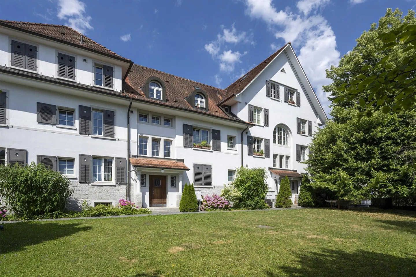 Charmante Wohnung in Thalwil - Foto 1 von 8