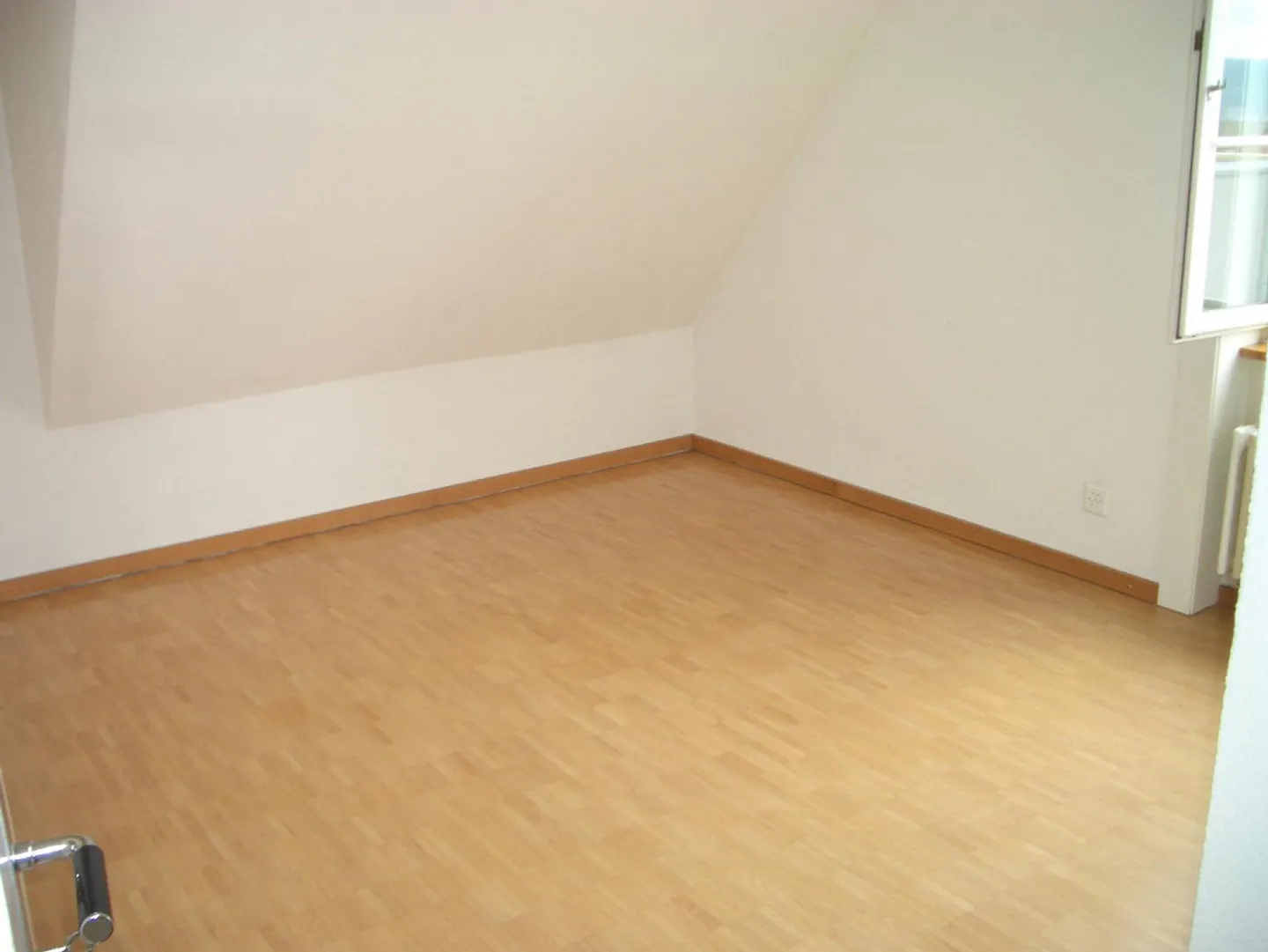 Charmante Wohnung in Thalwil - Foto 4 von 8