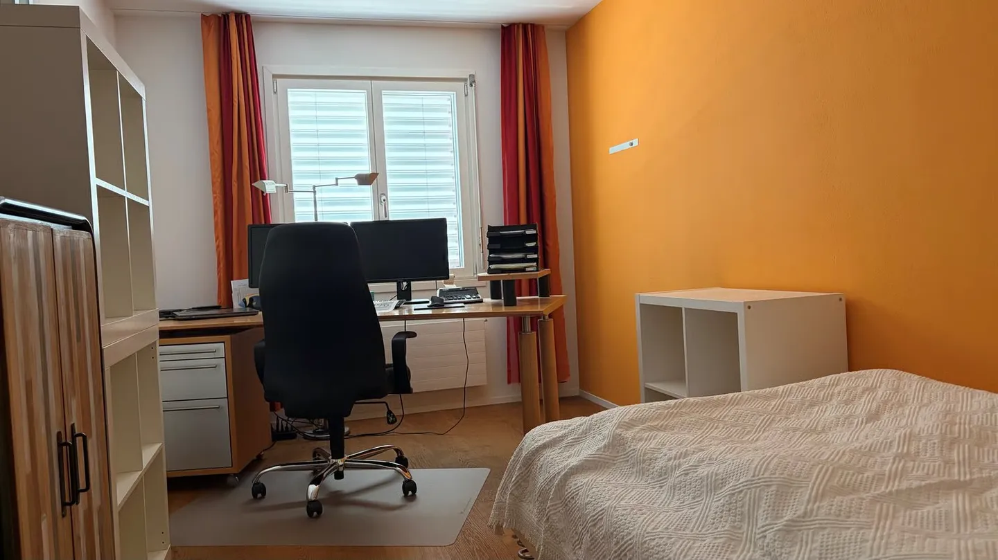 Charming 5.5-room semi-detached house in Kloten - Photo 18 of 20