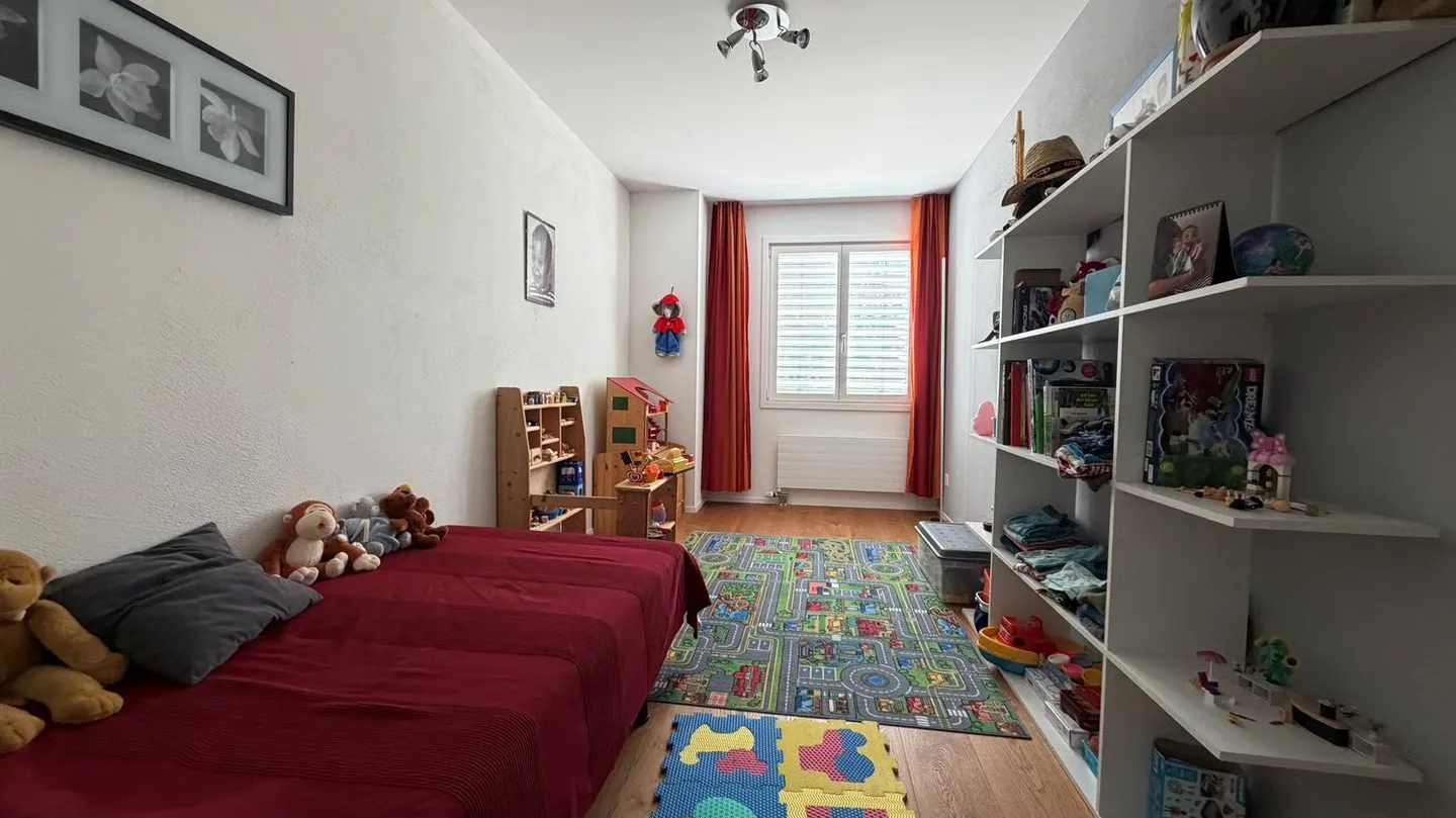 Charming 5.5-room semi-detached house in Kloten - Photo 19 of 20