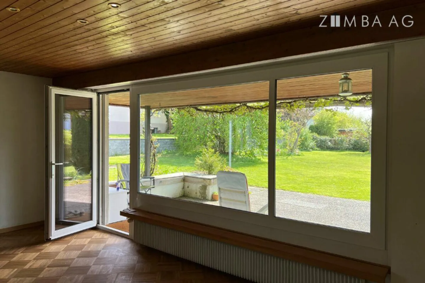 5.5 Casa unifamiliare con giardino generoso + garage - Foto 6 di 15
