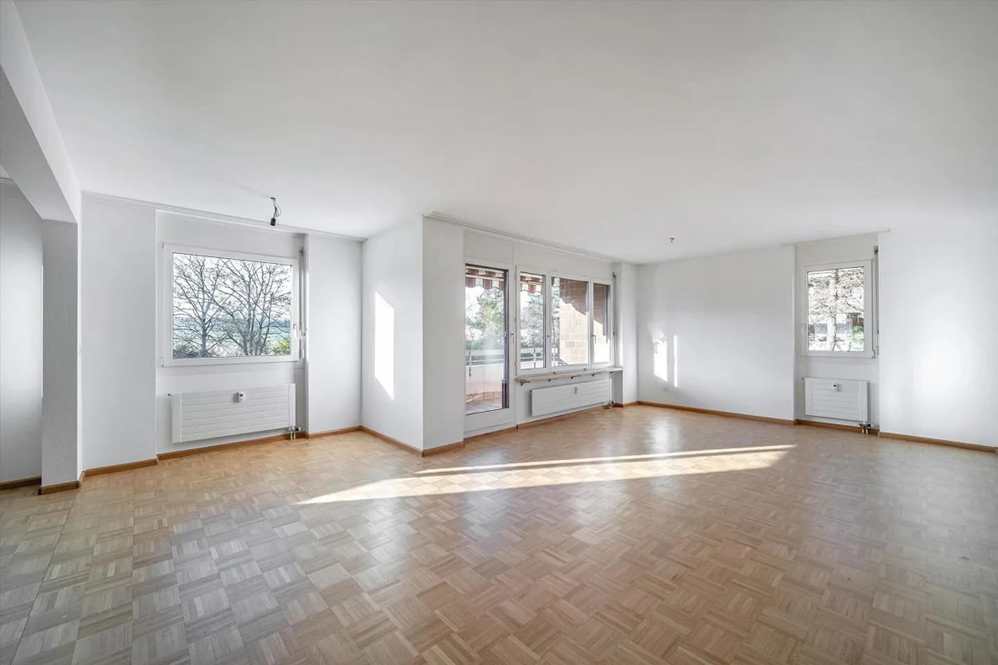 Traumwohnung mit Garten - Foto 3 von 8