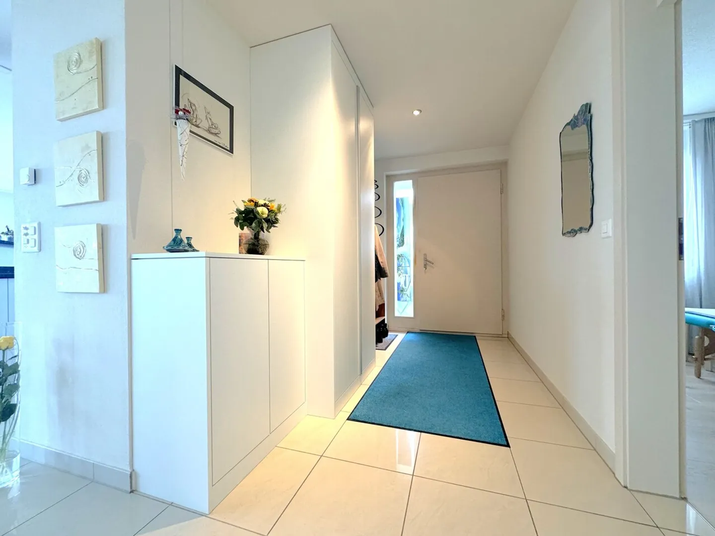 Exclusive terrace apartment with impressive panoramic view - Photo 4 of 14